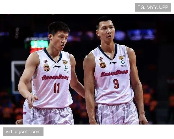 “战报：浙江广厦击败广东宏远，与辽宁会师CBA总决赛”